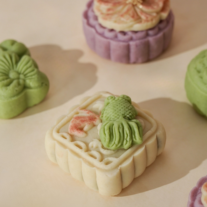 月圆人圆月饼 Snow Skin Mooncake