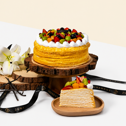 Fruity Madagascar Vanilla Crepe Cake