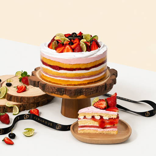 Strawberry Victoria Chiffonge Cake