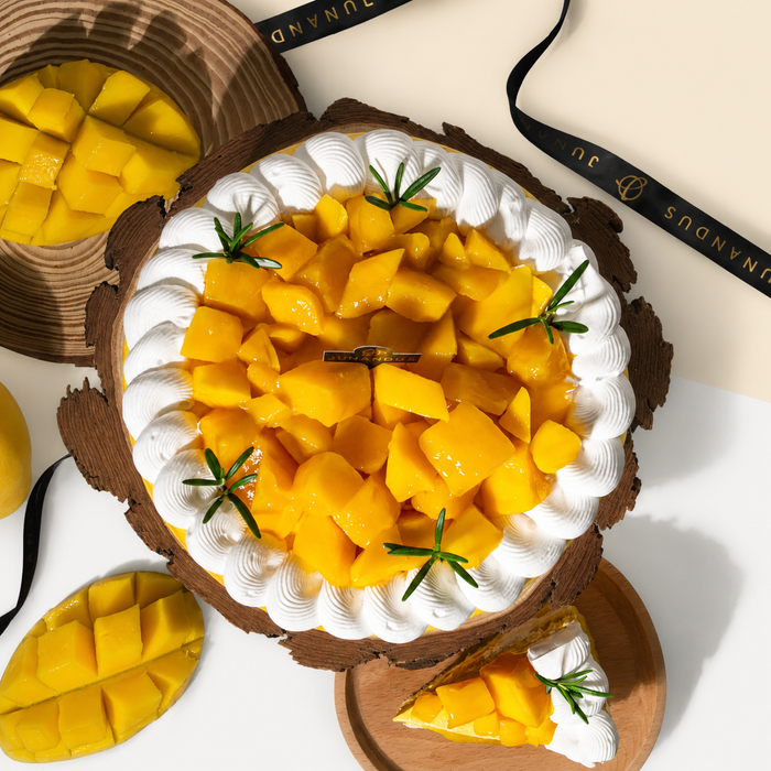 Mango Yogurt Chiffonge Cake