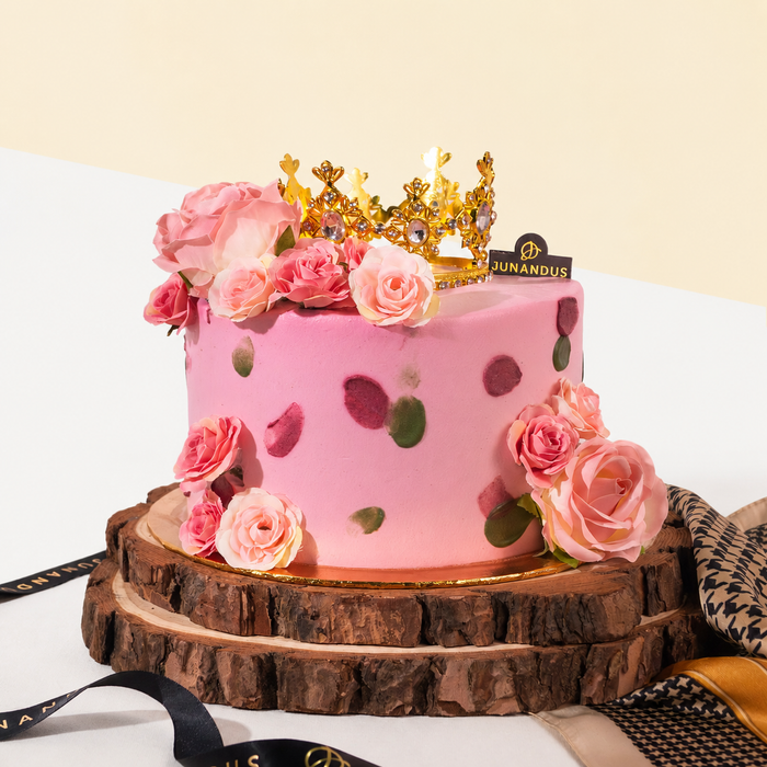 Elizabeth Floral Cake 6 inch