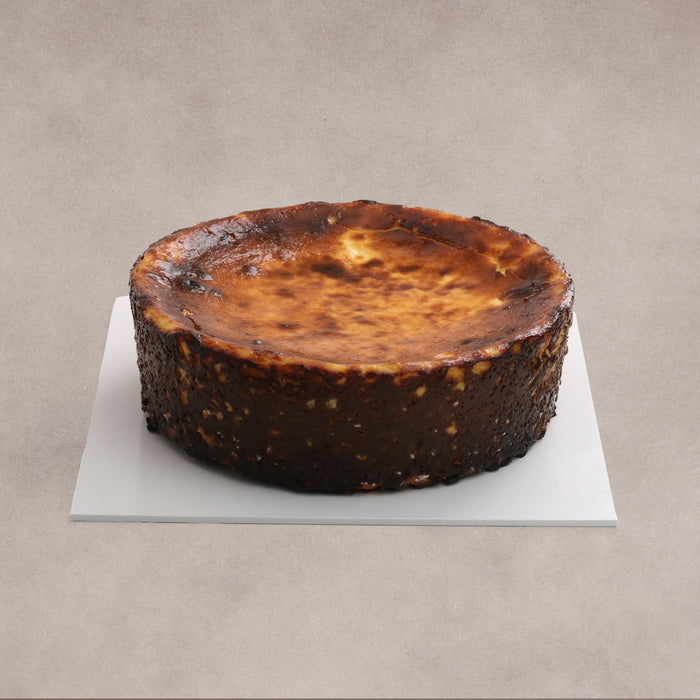 Aussie Burnt Cheesecake 6"