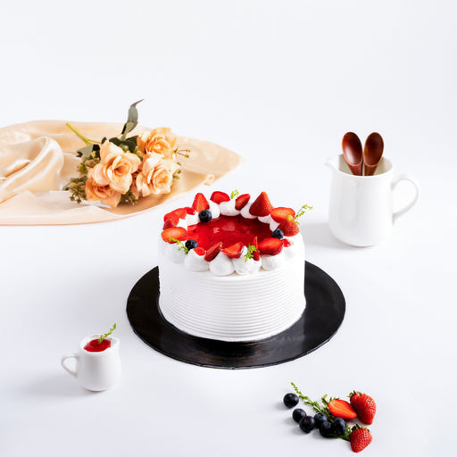 Strawberry Vanilla Cake