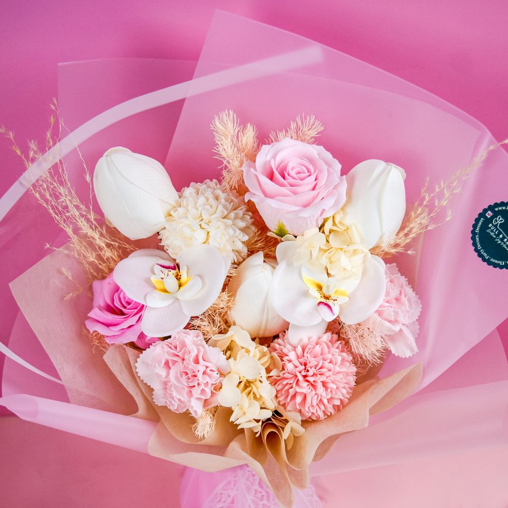 Vivienne Bouquet (Preserved & Soap Flower)