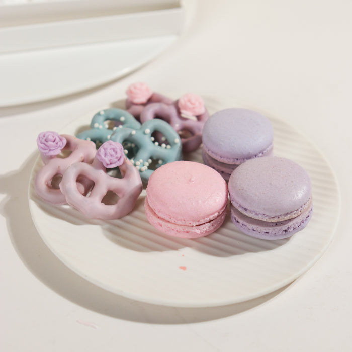 Mini Pretzel and Macaron Combo Set - Cake Together - Online Birthday Cake Delivery