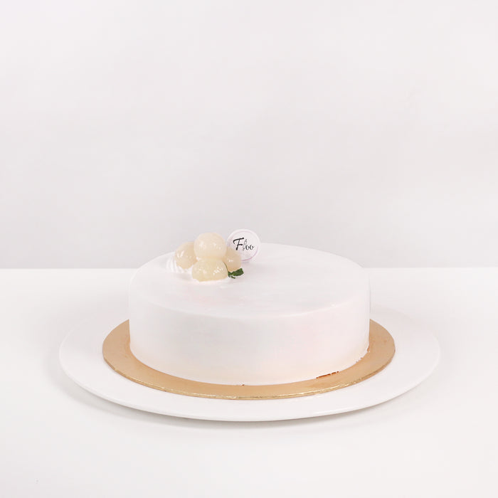 Logan flavoured cake, with longan pudding layer, frosted with fresh cream