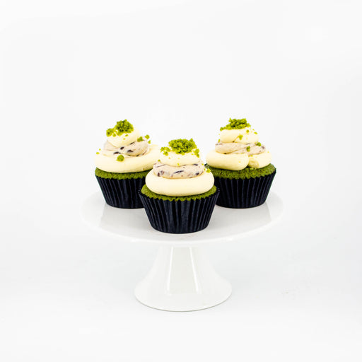 The Geisha Mini Cupcakes 16 Pieces