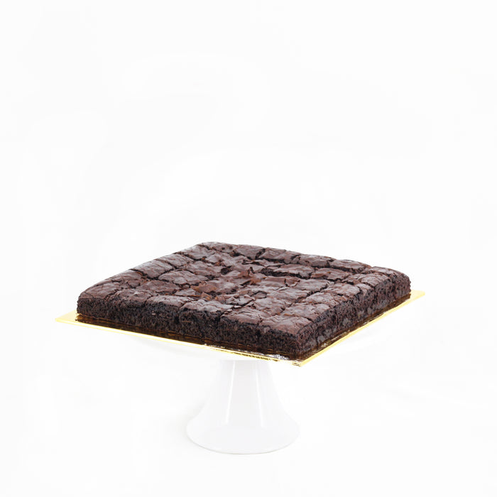 Classic brownies with dark chocolate morsels