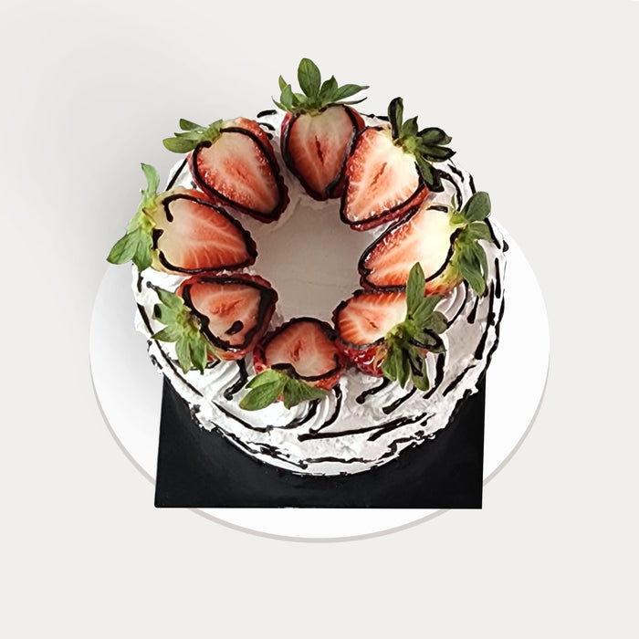 2D Comic Vegan Strawberry Cake 5 inch - Cake Together - Online Birthday Cake Delivery