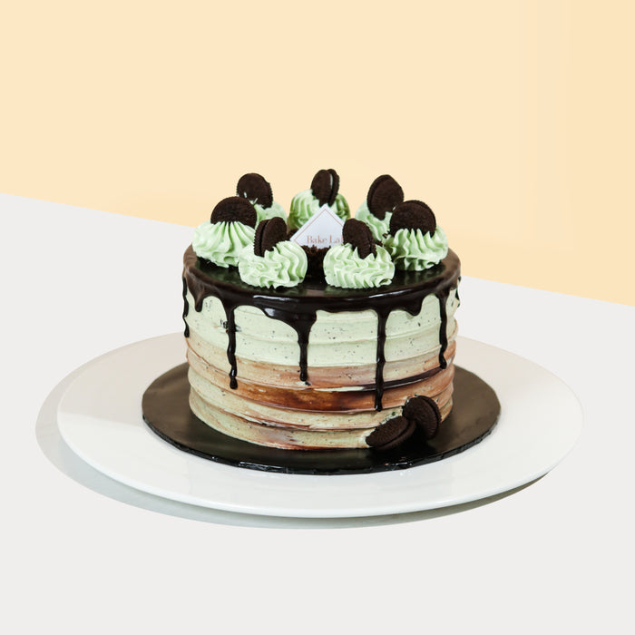 Chocolate mint cake fused with cookies and cream flavours
