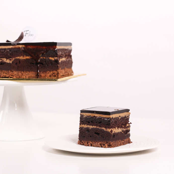 Chocolatey Au Gâteau - Cake Together - Online Birthday Cake Delivery