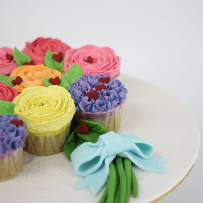 Cupcake Bouquet 9 pieces - Cake Together - Online Birthday Cake Delivery