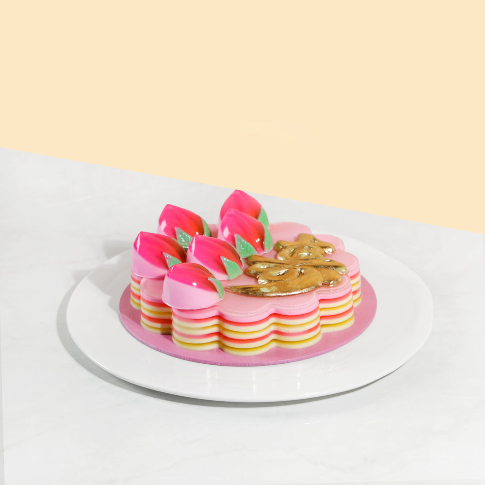 Longevity peaches jelly cake