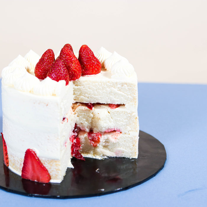 Strawberry Vegan Cake