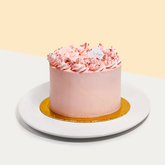Rose-scented vanilla sponge cake with lychees